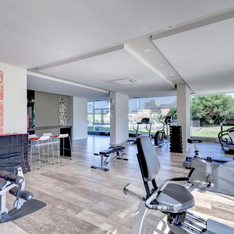Hermoso Apartamento en Punta del Este, piso alto. - Apartamento de 1 dormitorio - 17