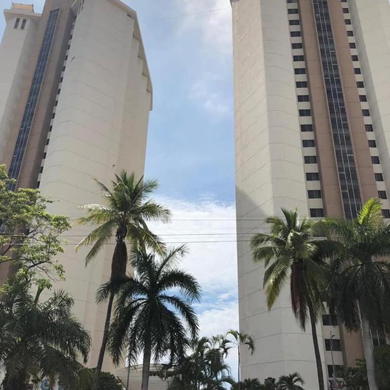 Acapulco Suite LyS Torres Gemelas - Suite Familiar - 13