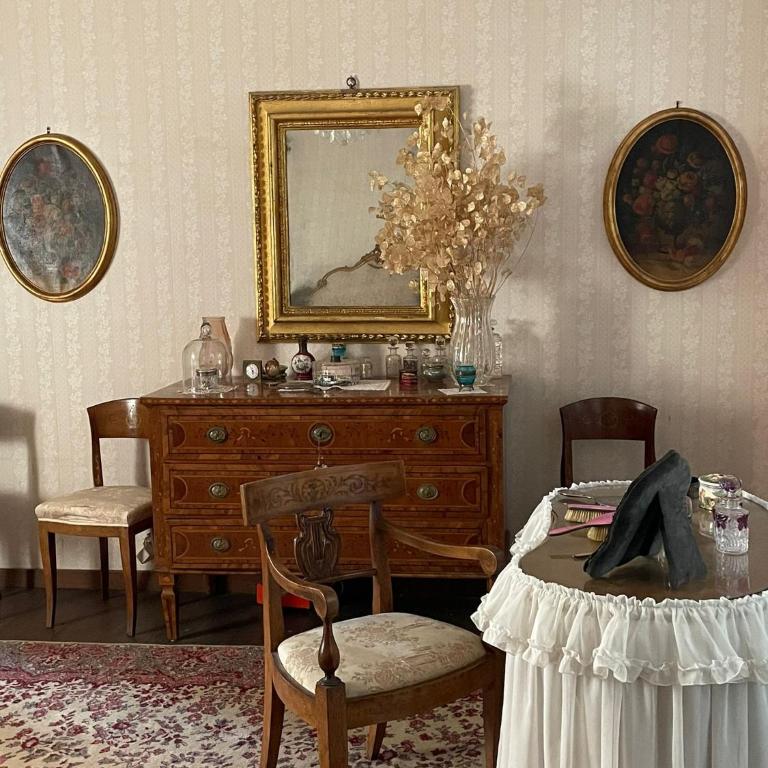 CASA LA TORRE un castello alle porte di Firenze - Large Double Room - 9
