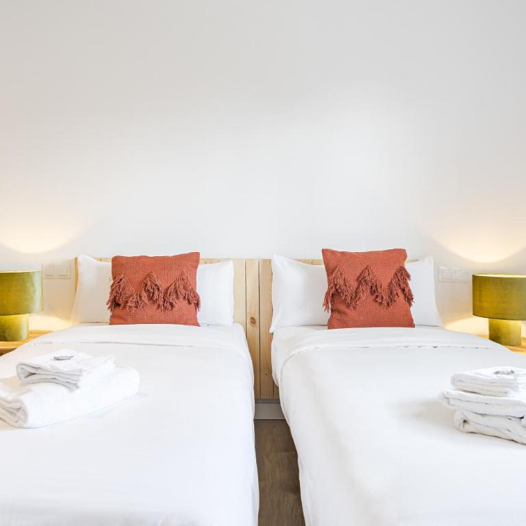 Vallecano Apartments by Olala Homes - Three-Bedroom Apartment - 13
