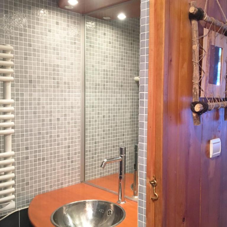 Dernier étage avec vue sur les montagnes Emplacement Exceptionnel au cœur de Val Thorens Ski aux pieds Prestations incluses - Appartement Supérieur - 22