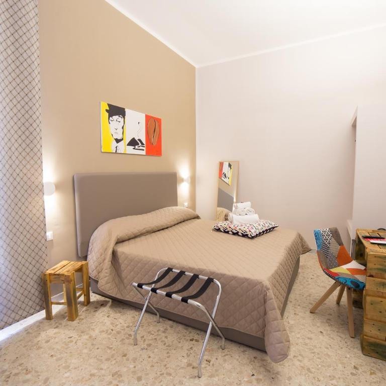 Medina H. Napoli Centro, by ClaPa Group - Camera Matrimoniale Standard - 3