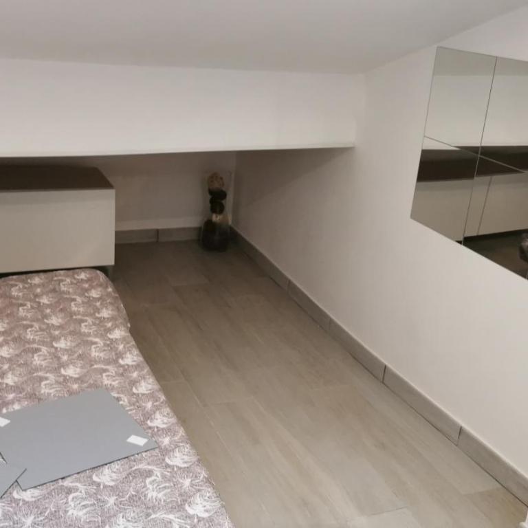 Alle Mansarde - Appartamento con 1 Camera da Letto - 1