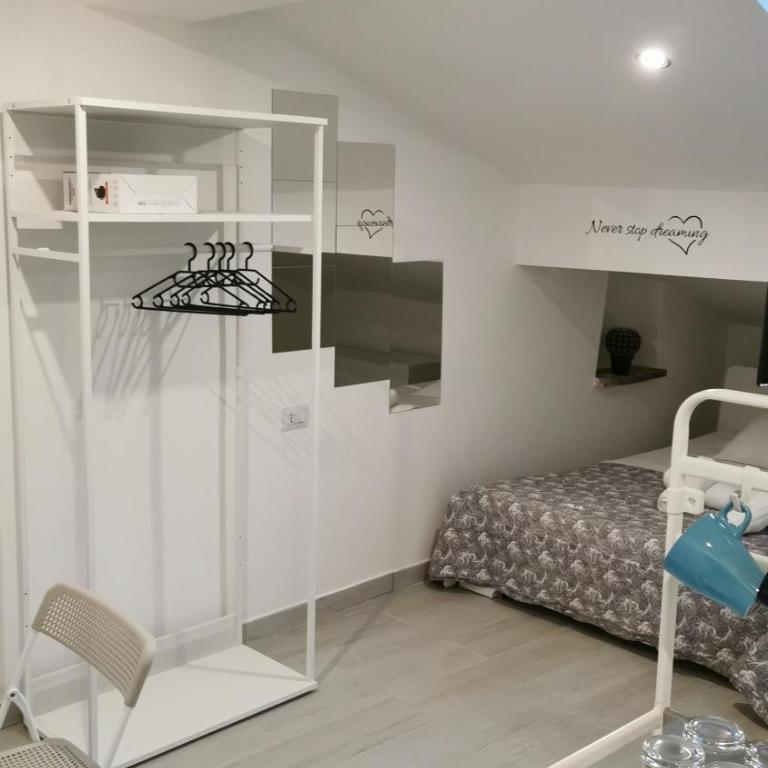 Alle Mansarde - Appartamento con 1 Camera da Letto - 1