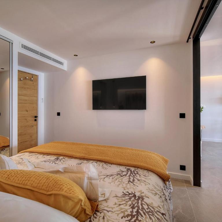 Cannes Luxury Rental - Stunning sea front apartment - Appartement - 10