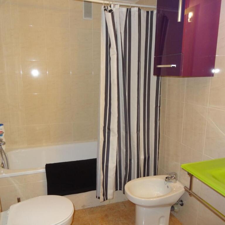 Los Juncos - Two-Bedroom Apartment - 20