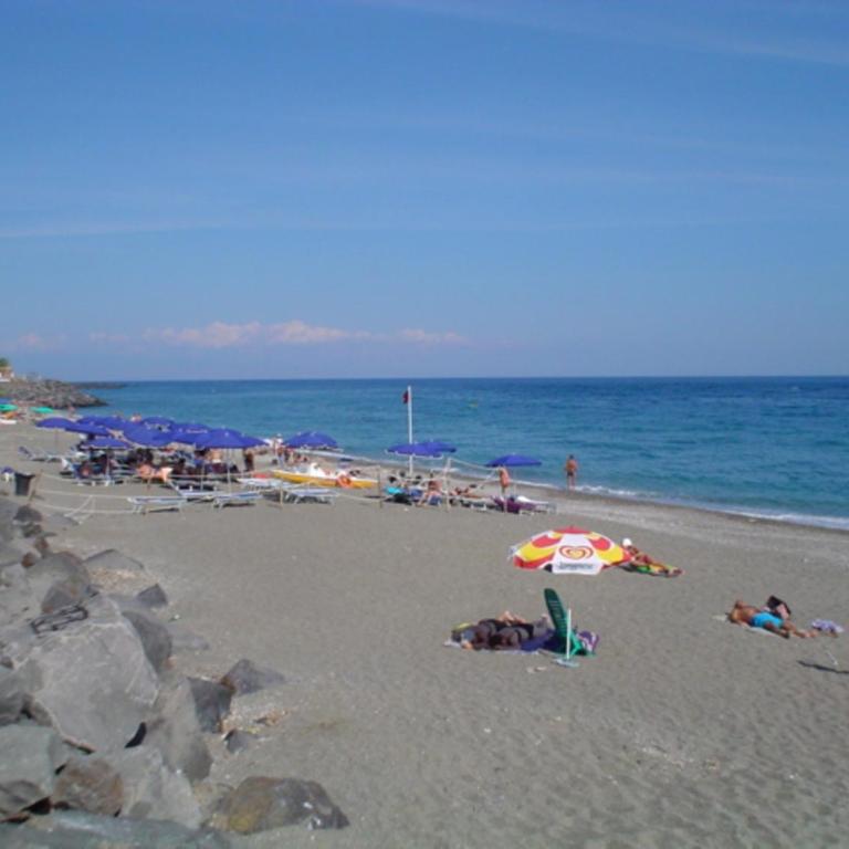 House near the beach - Appartamento con 2 Camere da Letto - 1