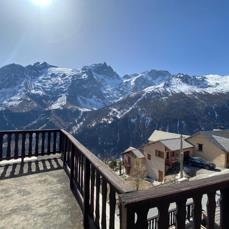 RestAuberge La Reine Meije - Chambre Familiale avec Terrasse - 4