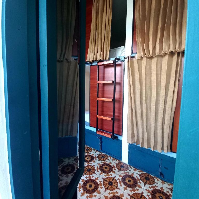 República Hostel Cartagena - Cama en habitación compartida con 4 camas - 7