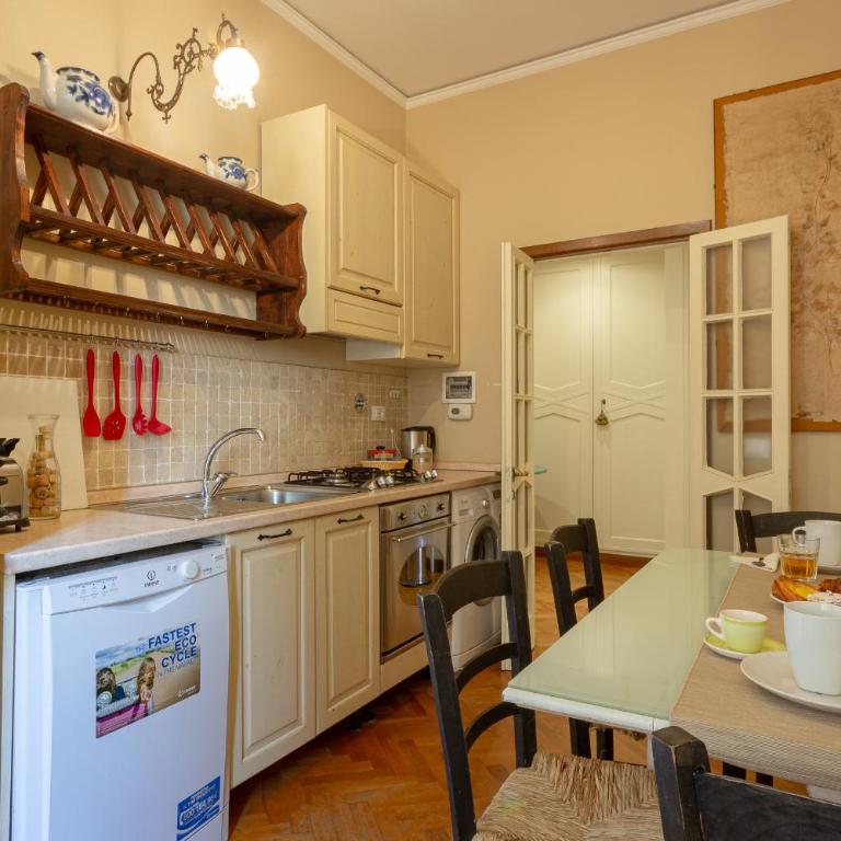Ponte Vecchio Luxury II - Appartamento con 3 Camere da Letto - 34