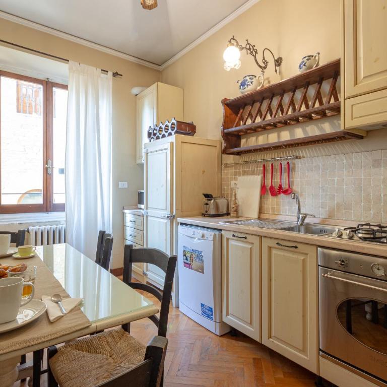 Ponte Vecchio Luxury II - Appartamento con 3 Camere da Letto - 35