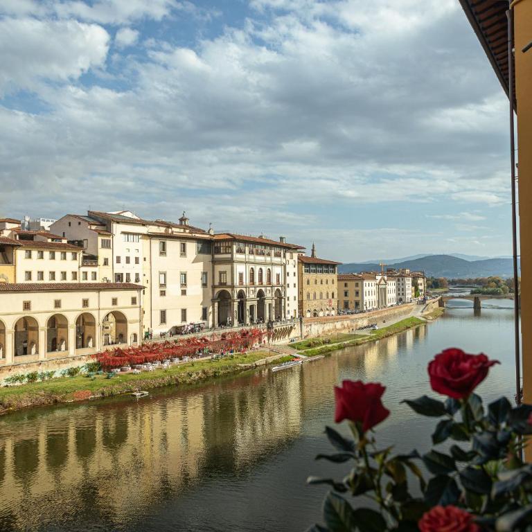 Ponte Vecchio Luxury II - Appartamento con 3 Camere da Letto - 43