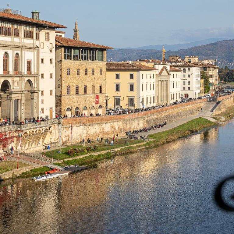 Ponte Vecchio Luxury II - Appartamento con 3 Camere da Letto - 45