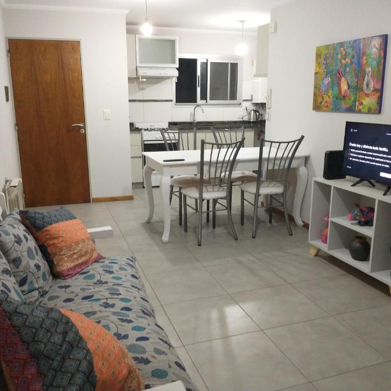 Alquilo departamento por día en Barrio Gral Paz - One-Bedroom Apartment - 2