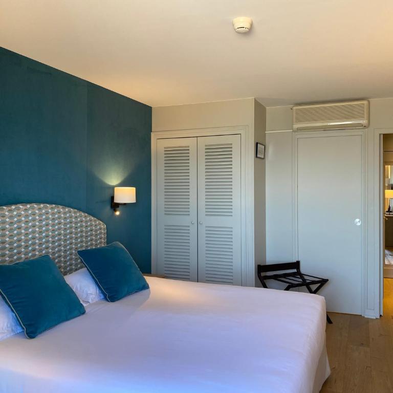 Hôtel de la Plage - Saint Jean de Luz - Chambre avec Balcon - Vue sur Mer - 11