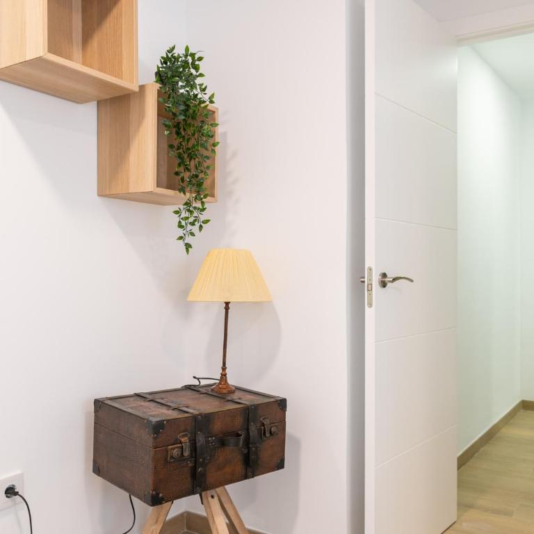 La Casa de Nano - Two-Bedroom Apartment - 20