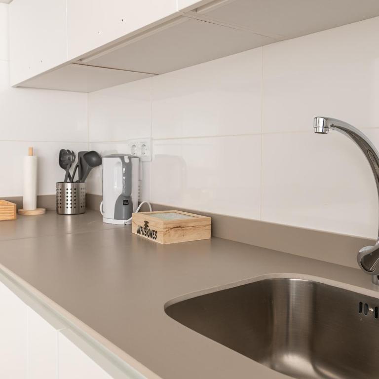 La Casa de Nano - Two-Bedroom Apartment - 19