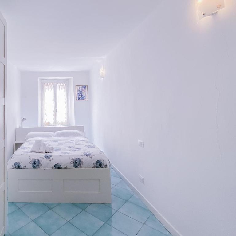Viadeibanchi - Camera Matrimoniale con Bagno Privato - 1