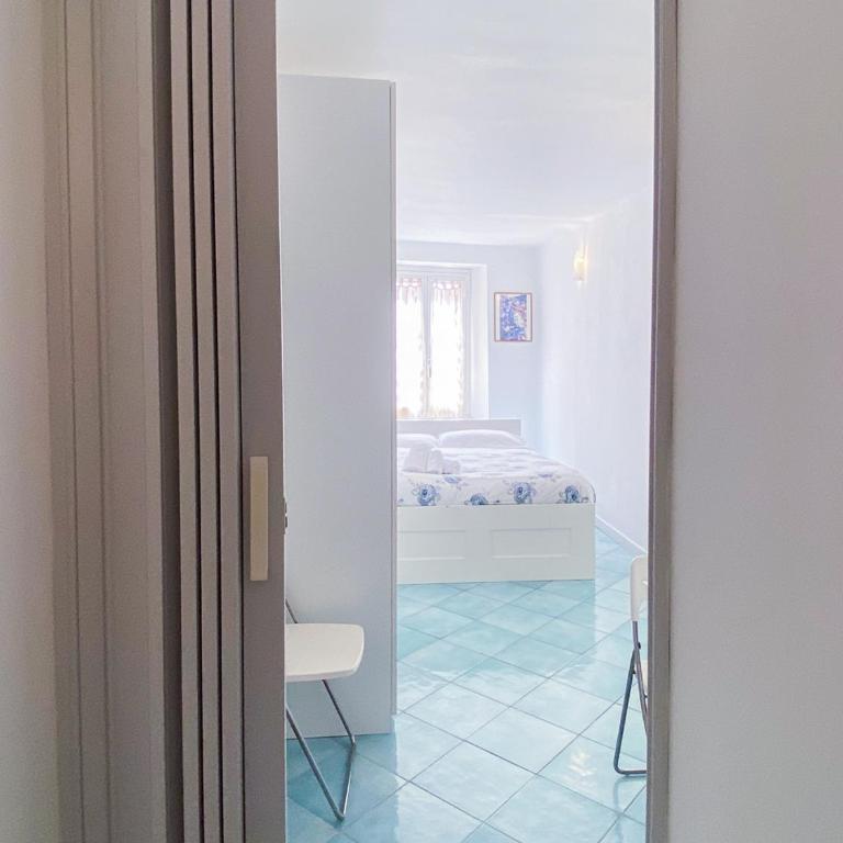 Viadeibanchi - Camera Matrimoniale con Bagno Privato - 2