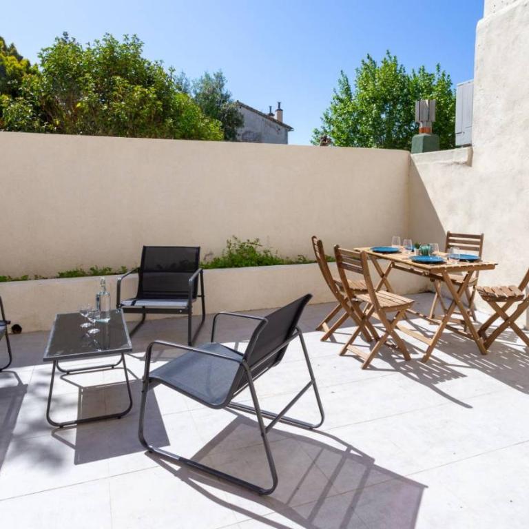 MaxBnb - CLIMATISÉ - Grand Studio 37m2 & terrasse 30m2 - Est - One-Bedroom Apartment - 1