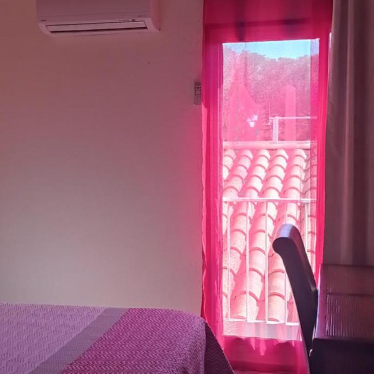 Brit Hotel Confort Hélios Agde - Chambre Double Économique - Piscine Chauffée et Parking Gratuit - 6