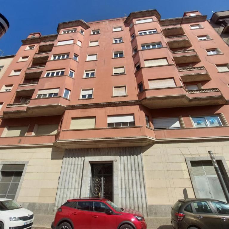 Àtic al centre de Girona - Apartamento de 3 dormitorios - 3