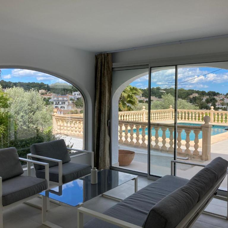 Villa mit privatem Pool 10 Minuten vom Strand mit kostenlosen WiFi - Villa de 3 dormitorios - 1