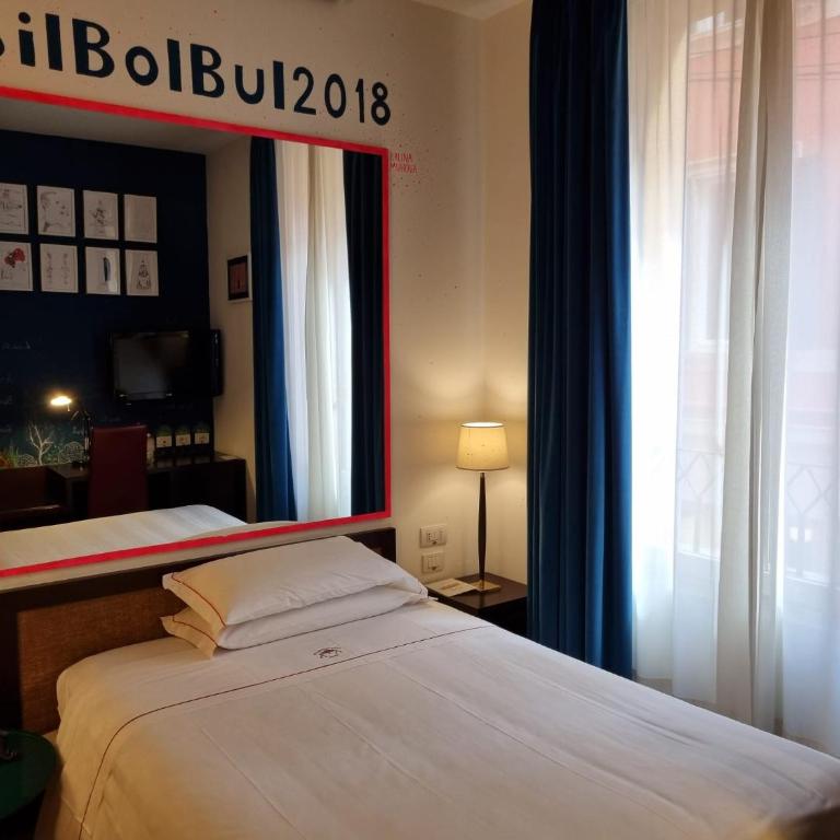 Phi Hotel Bologna - Compact Room - 1