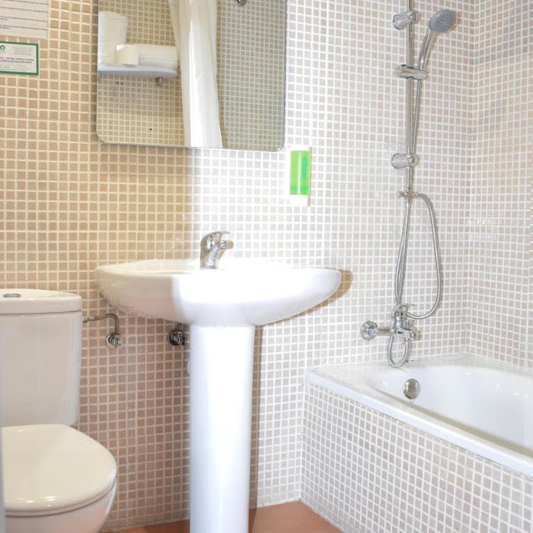 ToledoRooms Palacios - Habitación Doble Estándar - 2 camas - 5