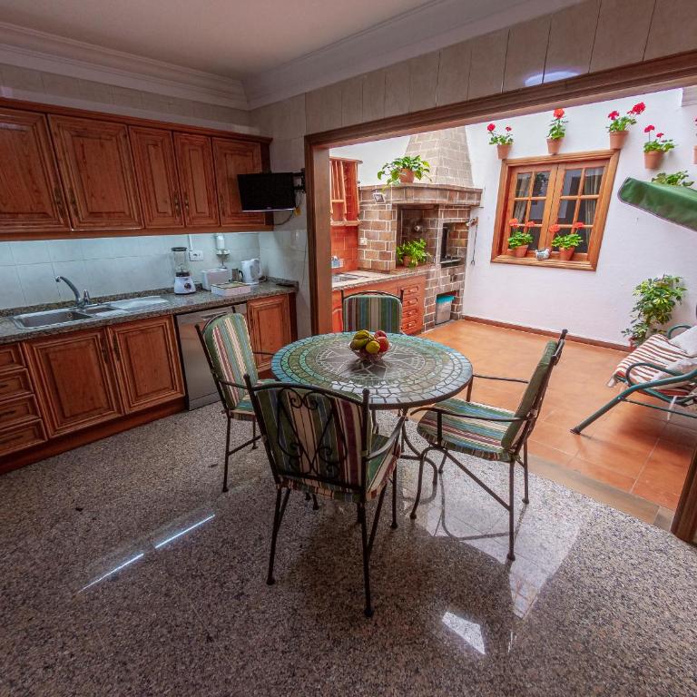 Flor del Drago - Two-Bedroom Apartment - 11