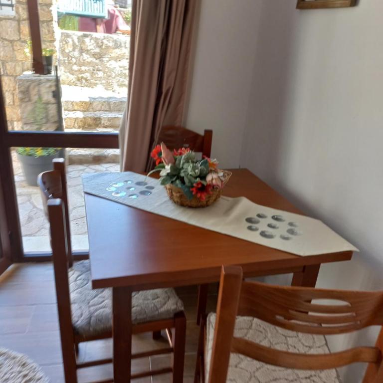 Apartments Antigona Old Town - Superior One-Bedroom Apartment with Terrace - 8