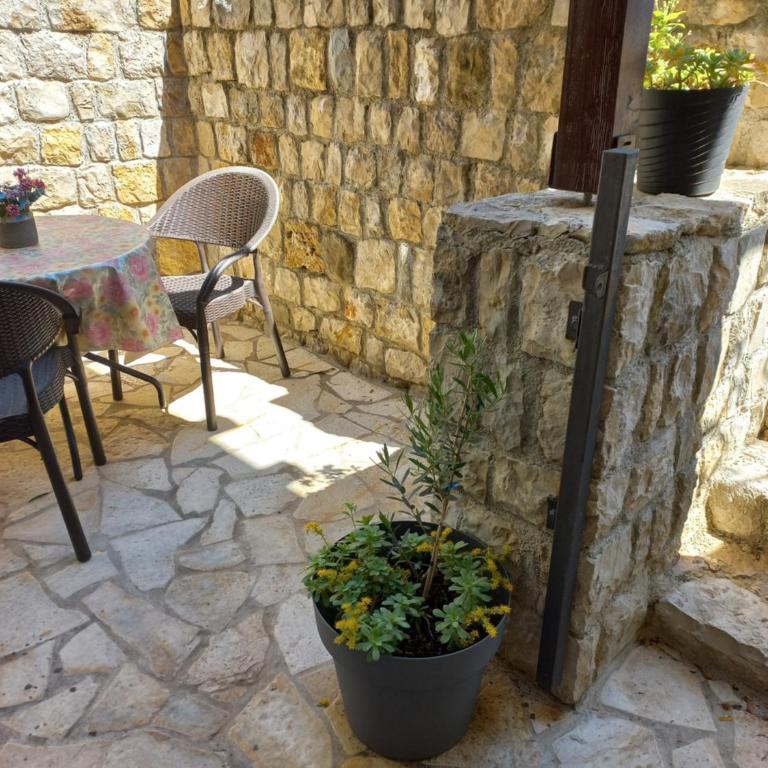 Apartments Antigona Old Town - Superior One-Bedroom Apartment with Terrace - 11