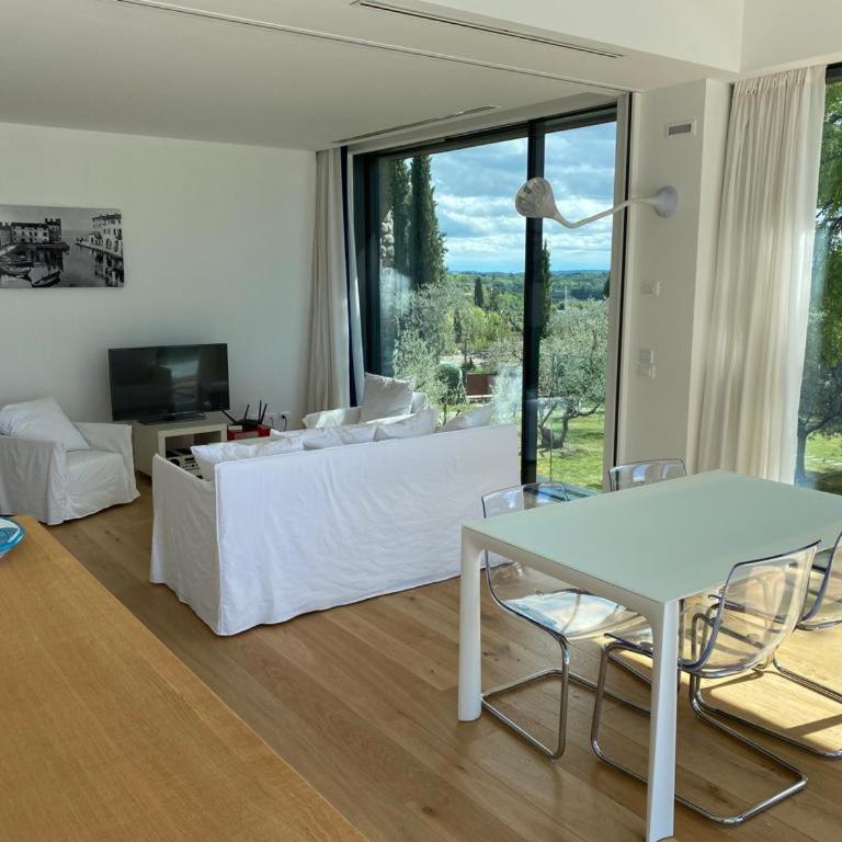 Villa Emma Lazise. Astonishing lake view - Villa con Piscina Privata - 17