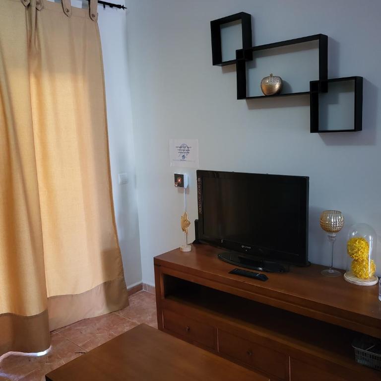 ¡Bajo precioso con salida directa a la piscina comunitaria en Paraíso de Vera! - Apartamento de 2 dormitorios - 12