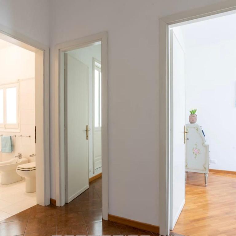 Henry's House - Via Palestro 4 - Appartamento con 3 Camere da Letto - 5