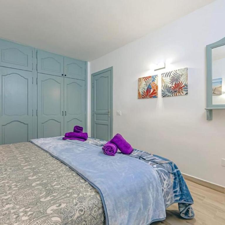 Neptuno Oceanview Suite with pool and beach private access - One-Bedroom Apartment - 8