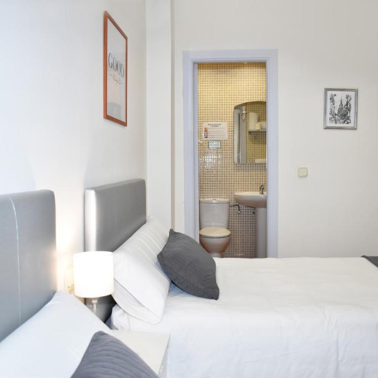 ToledoRooms Palacios - Habitación Doble Estándar - 2 camas - 4