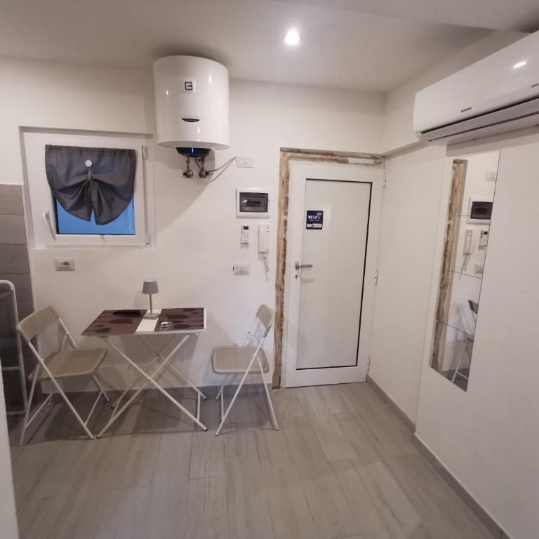 Alle Mansarde - Appartamento con 1 Camera da Letto - 2