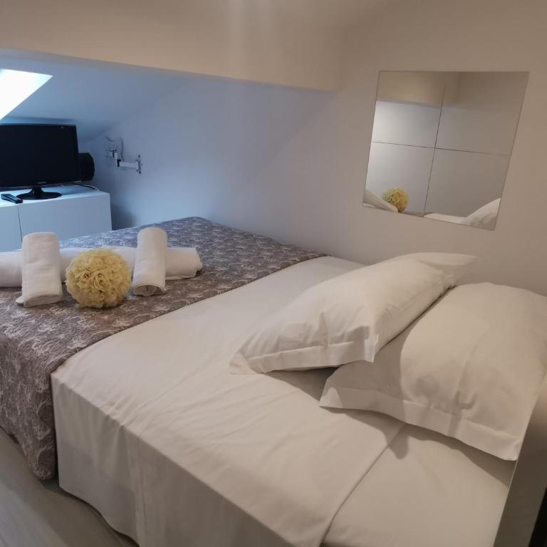 Alle Mansarde - Appartamento con 1 Camera da Letto - 4