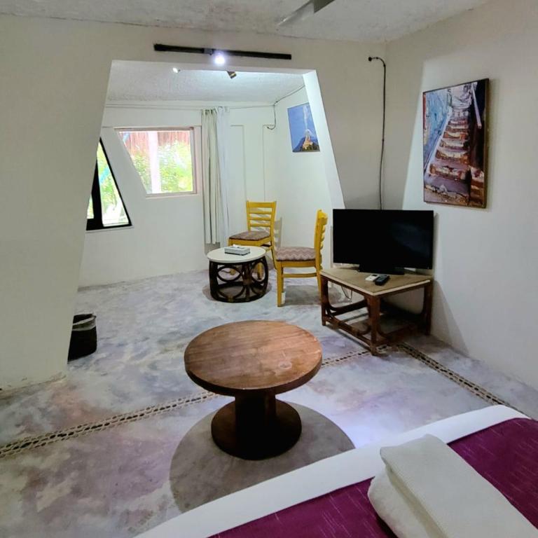 Maria's Kan Kin - Double Room - 10