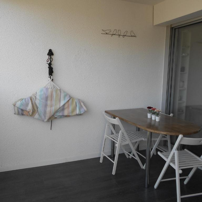 Vittoria Immobilier 12 -REGLEMENT SUR PLACE - chèques vacances acceptés - Apartamento - 2