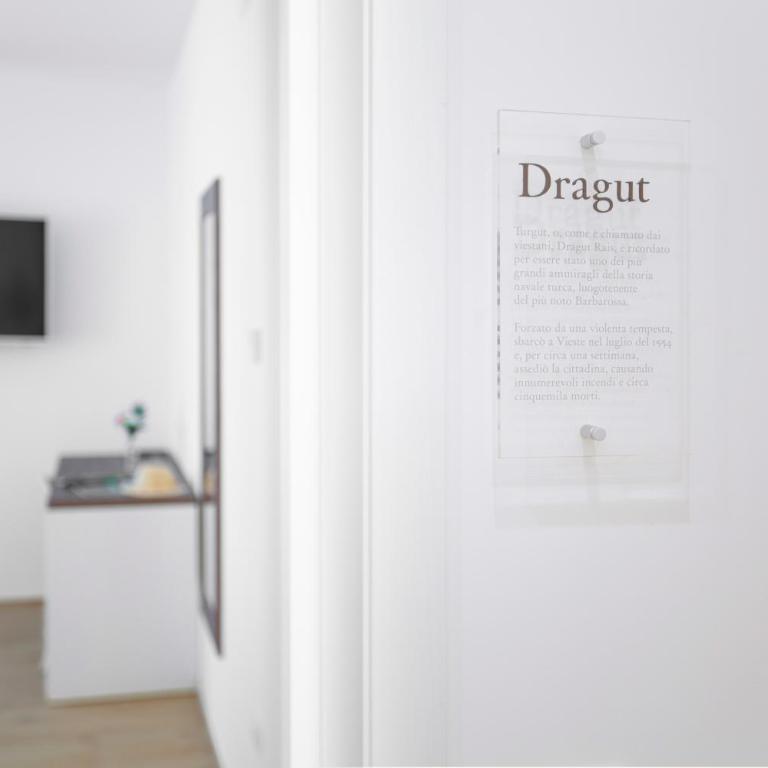 B&B Rais Luxury Rooms - Camera Matrimoniale Deluxe - 4