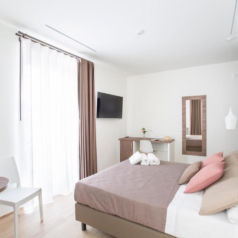 B&B Rais Luxury Rooms - Camera Matrimoniale Deluxe - 6