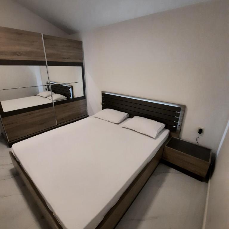 Apartments "4You" - Two-Bedroom Apartment - 3