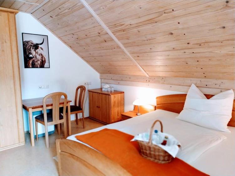 Seminar- und Erlebnishof Das schwarze Schaf - Chambre Double avec Salle de Bains Privative - 1