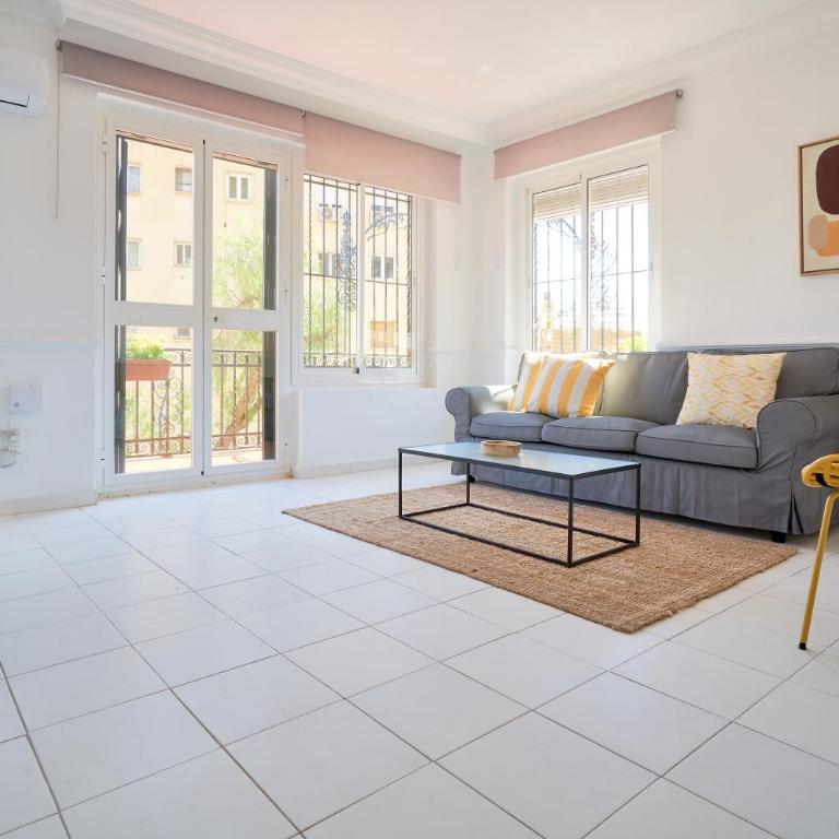 Villa Rosita Suites en Playa de la Malagueta con terraza - Apartamento con balcón - 17
