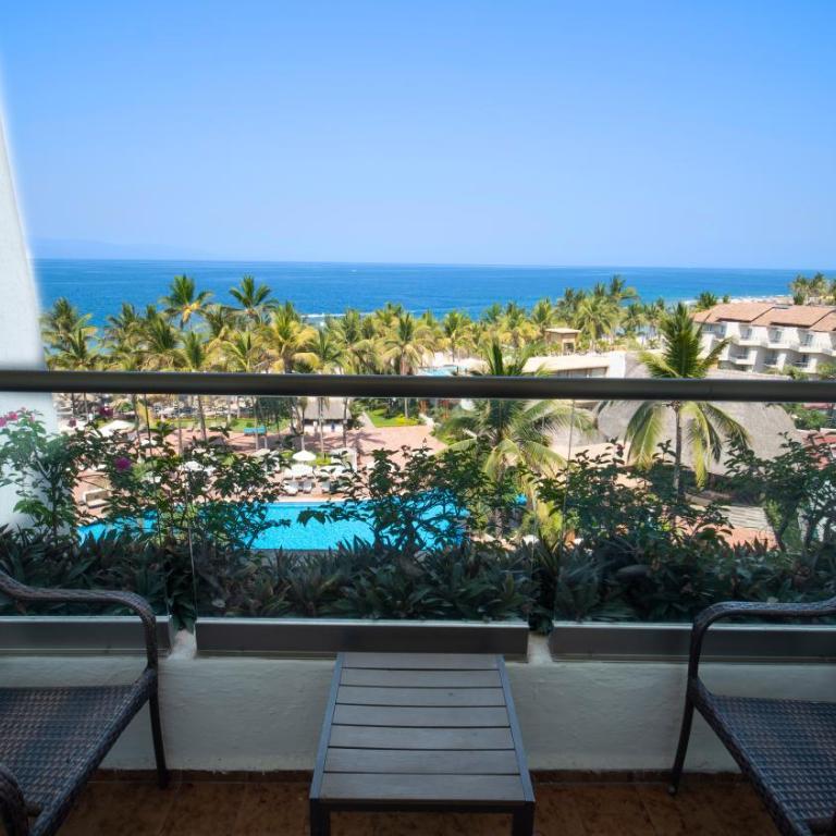 Fiesta Americana Puerto Vallarta All Inclusive & Spa - Doble Fiesta Club con cama extragrande - 1