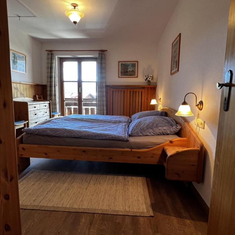 Landhaus Bergidyll - Ferienwohnung Kapellenblick - Apartment mit Blick auf die Berge - 17