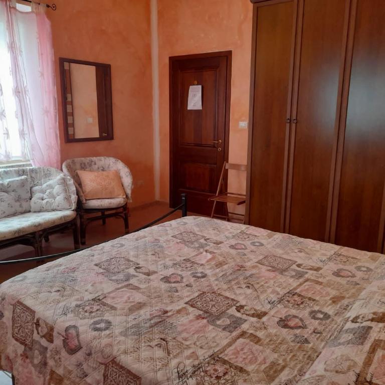 La Finestra Vista Corsica - Camera Matrimoniale con Bagno Privato Esterno - 5