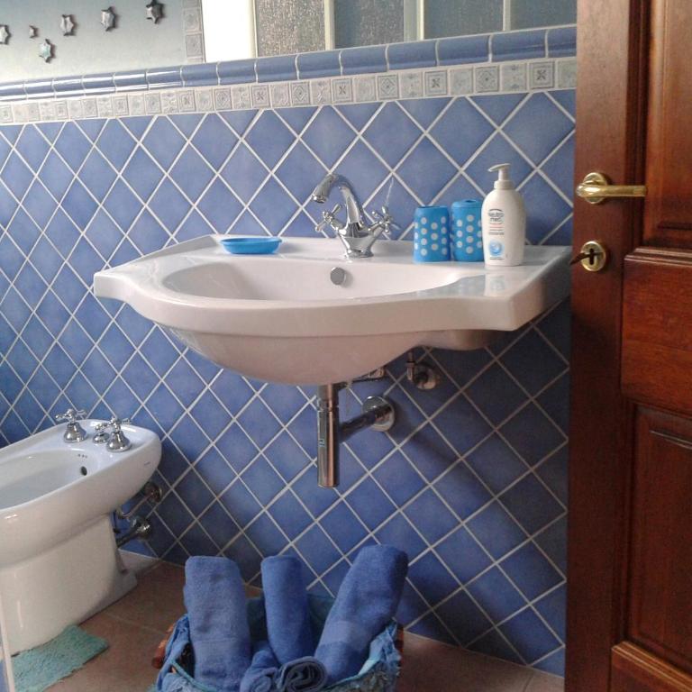 La Finestra Vista Corsica - Camera Matrimoniale con Bagno Privato Esterno - 8